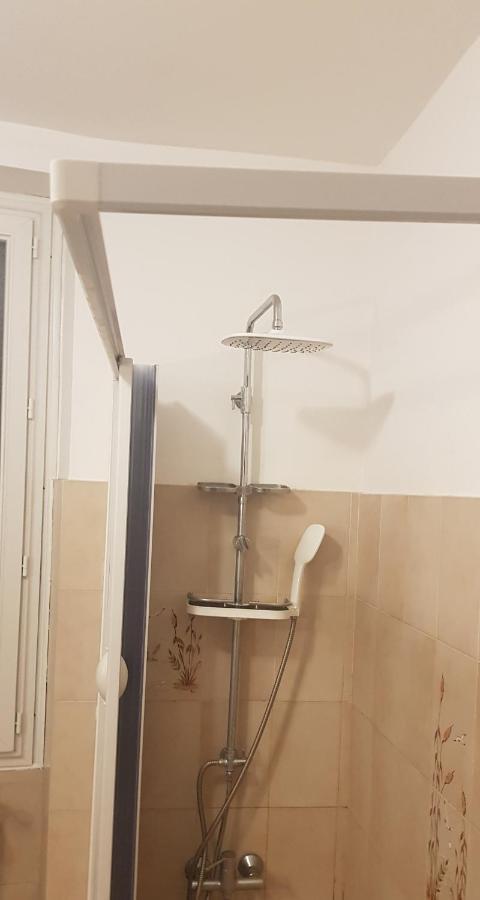 Bed And Breakfast Chez L'Habitant Marseilles Buitenkant foto