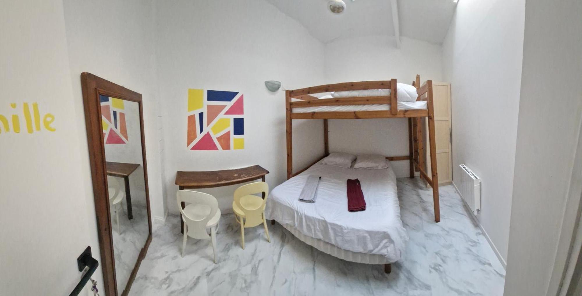 Bed And Breakfast Chez L'Habitant Marseilles Buitenkant foto